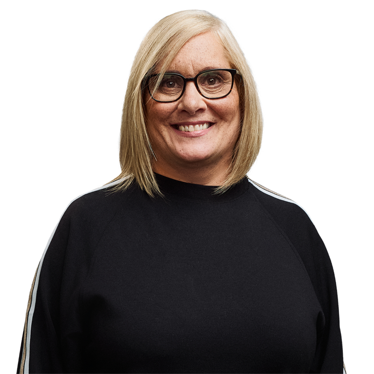 Gwen Carney, Receptionist